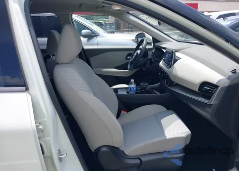 2021 Nissan Rogue Sv Fwd z USA, uszkodzony, nr VIN JN8AT3BA9MW022069